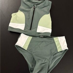 Girls Green and White Zip-Up Bikini Set 8-9Y NWOT